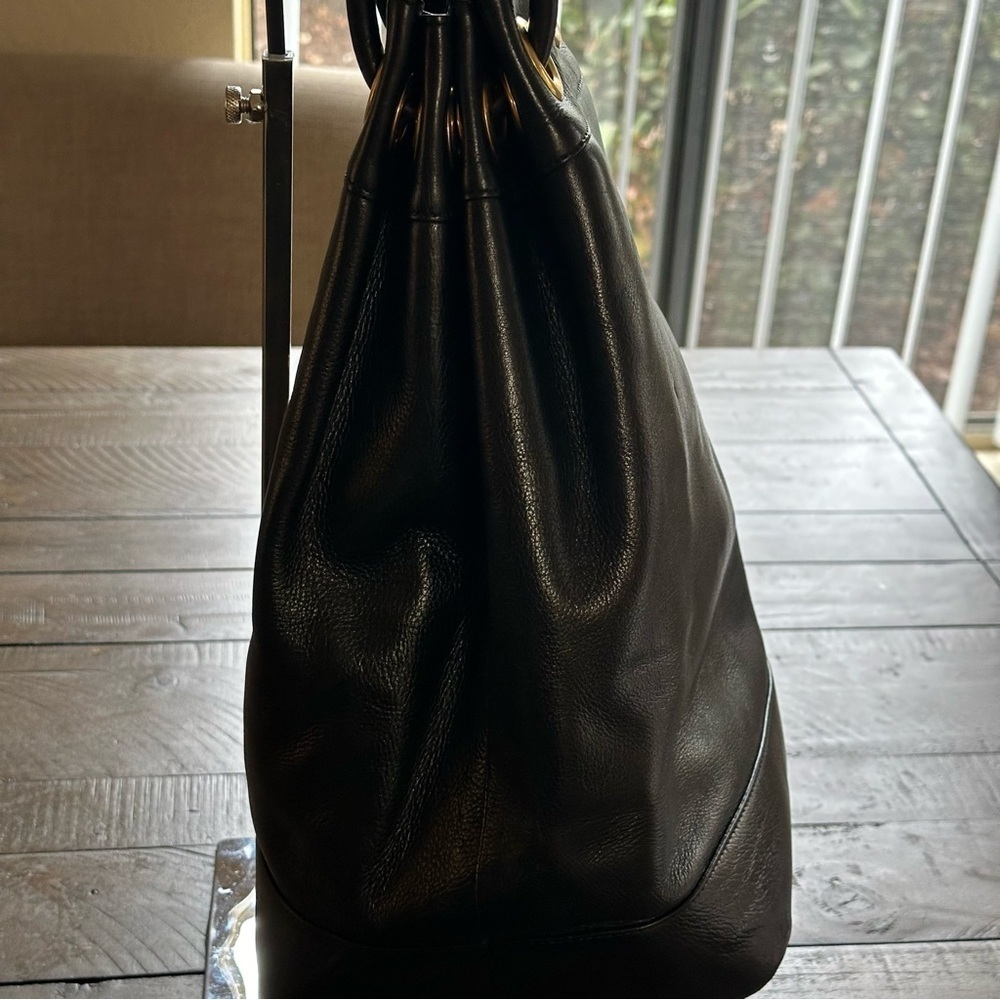 💎Gianni VERSACE Bondage Collection Medusa Vintage Leather Bucket MSRP$3800💎 - Picture 10 of 13